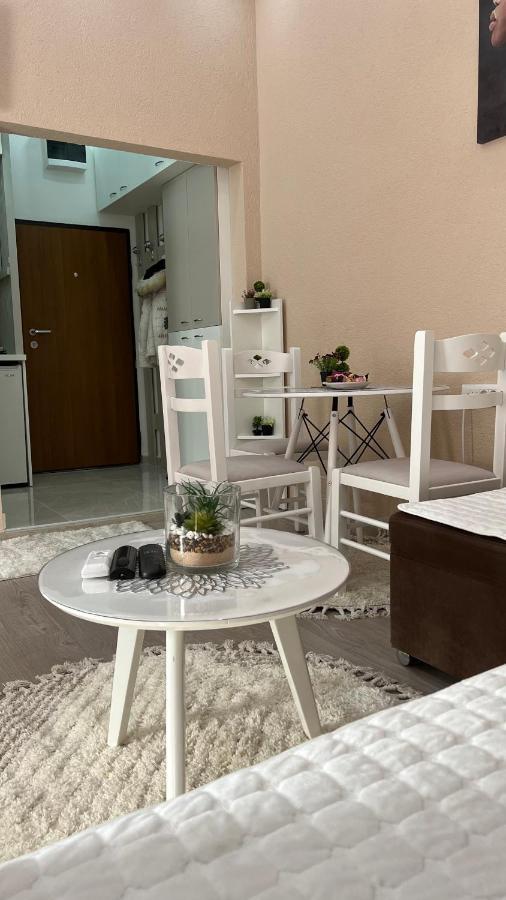 Apartment Downtown Podgorica Exterior photo